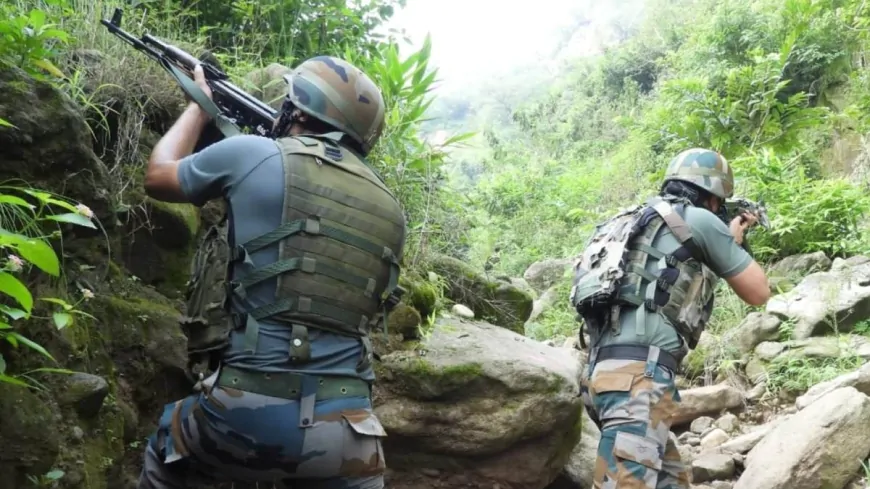 कुलगाम में सुरक्षाबलों की गोलीबारी में दो आतंकी ढेर, सर्च ऑपरेशन जारी