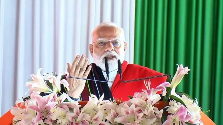 दो दिवसीय असम दौरे पर प्रधानमंत्री मोदी, 19 हजार करोड़ की परियोजनाओं का करेंगे शुभारंभ