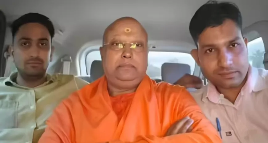 दिल्ली पुलिस ने चैतन्यानंद को आगरा से किया गिरफ्तार, छात्राओं से छेड़छाड़ का है आरोप 