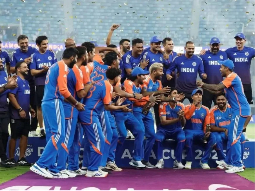 पाकिस्तान की हुई इंटरनेशनल बेइज्जती, टीम इंडिया ने बिना ट्रॉफी के सेलिब्रेट की एशिया कप की जीत