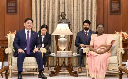 राष्ट्रपति द्रौपदी मुर्मू ने मंगोलिया के राष्ट्रपति से की मुलाकात, भारत-मंगोलिया के संबंधों को मजबूत करने पर चर्चा हुई