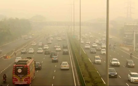 दिल्ली-NCR पर 'कोहरे और पॉल्यूशन' का डबल अटैक, कई जगहों पर AQI 360 के पार