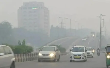 दिल्ली-NCR में बेहद खराब स्थिति में प्रदूषण का स्तर, कई इलाकों में AQI 400 के पार