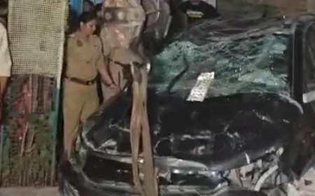 Agra Accident : आगरा में कार ने 7 को रौंदा, 5 की मौत