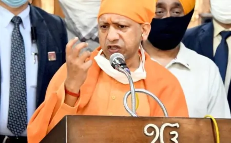 श्री गुरु गोबिंद सिंह जी की पवित्र "जोड़ा साहिब" यात्रा पहुंची लखनऊ, CM योगी समागम में हुए शामिल