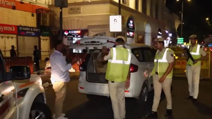 राजधानी दिल्ली में पुलिस ने चलाया चैकिंग अभियान, वरिष्ठ अधिकारी भी रहे मौजूद
