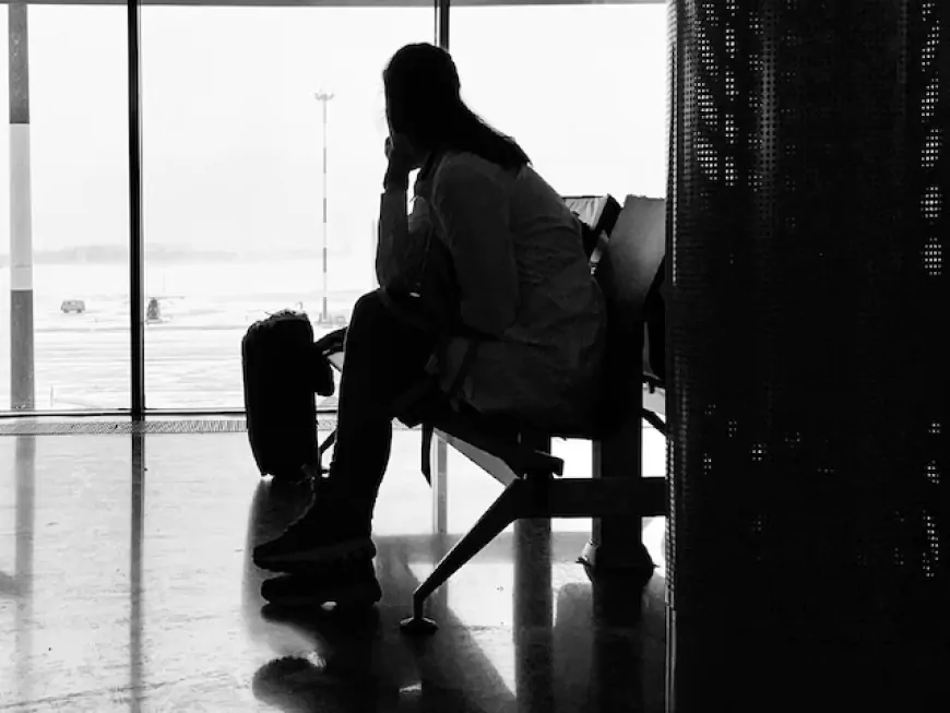 अमेरिकी एयरपोर्ट पर महिला की हुई चेकिंग, पासपोर्ट पर लिखा था ऐसे देश का नाम जो दुनिया में है ही नहीं...