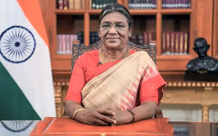 राष्ट्रपति द्रौपदी मुर्मू ने संविधान दिवस पर कहा- “25 करोड़ लोग गरीबी रेखा से बाहर आए”