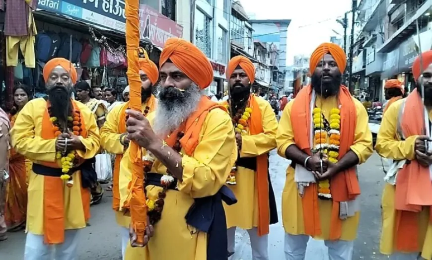 श्री गुरु नानक देव जी के प्रकाश पर्व पर नगर कीर्तन, गुरुद्वारा श्री शीशगंज साहिब से शुरु हुआ नगर कीर्तन