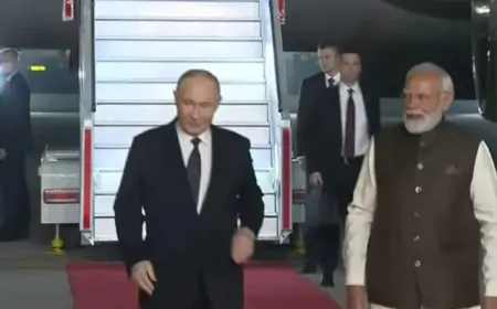 दिल्ली पहुंचे रूसी राष्ट्रपति पुतिन,  पालम एयरपोर्ट से एक ही गाड़ी में निकले PM मोदी और पुतिन