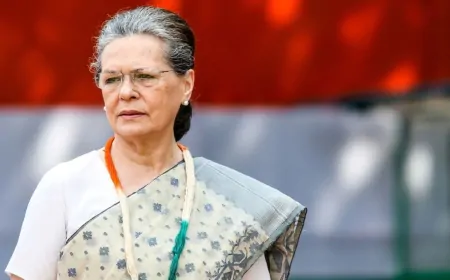 वोटर लिस्ट में नाम जुड़वाने के विवाद में सोनिया गांधी के खिलाफ नोटिस जारी