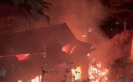 शिमला में देर रात लगी भयानक आग, फेयर व्यू भवन जलकर राख