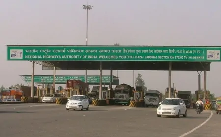 Punjab : लाडोवाल टोल प्लाजा को बूथलेस करने पर किसानों और टोलकर्मियों का विरोध प्रदर्शन, फैसला वापस लेने की मांग