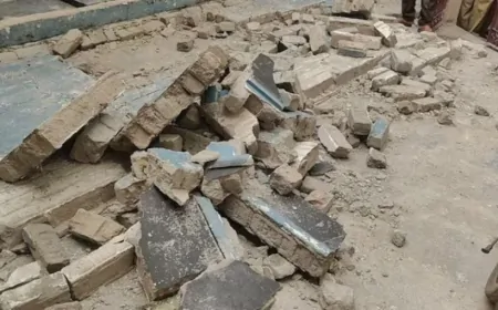 आगरा में बेसमेंट निर्माण के दौरान बड़ा हादसा, भरभराकर गिरी दीवार, 12 लोग दबे…