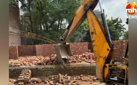 Punjab : लुधियाना में नगर निगम की बड़ी कार्रवाई, गैर-कानूनी इमारतों पर चलाया बुल्डोजर