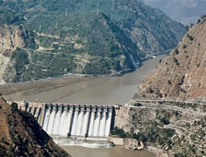 सिंधु-सिंधु पुकारते रह गए शहबाज–मुनीर, भारत के बड़े फैसले से पाकिस्तान की ठंडी पड़ गई दहाड़...