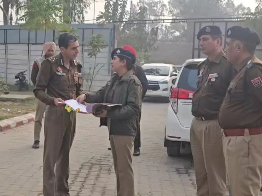 Punjab : जिला परिषद चुनावों के मद्देनजर DIG सतिंदर सिंह ने संवेदनशील बूथों का लिया जायजा