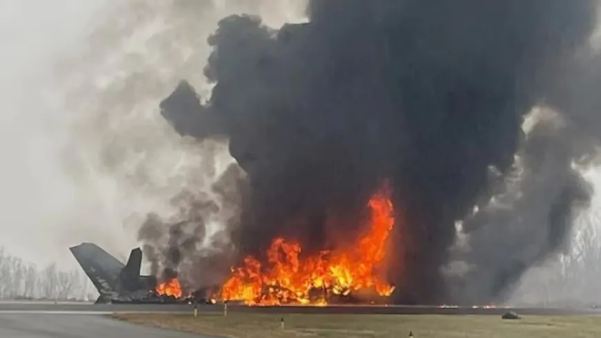 अमेरिका के नॉर्थ कैरोलिना में बड़ा हादसा, लैंडिंग के दौरान बिजनेस प्लेन हुआ क्रैश