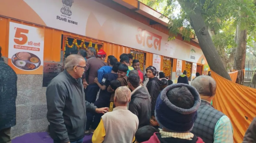 Delhi : दो दिनों में 33 हजार से ज्यादा लोगों ने 'Atal Canteen' में किया भोजन