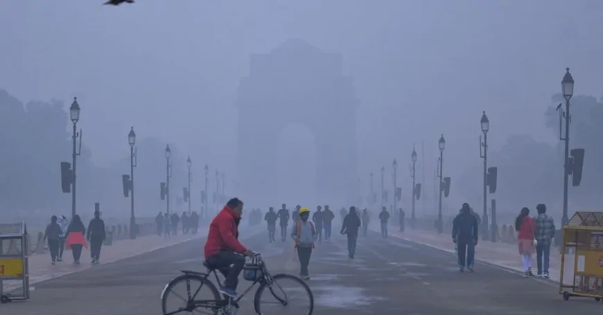 दिल्ली-NCR में घने कोहरे का सितम, मौसम विभाग ने जारी किया ऑरेंज अलर्ट