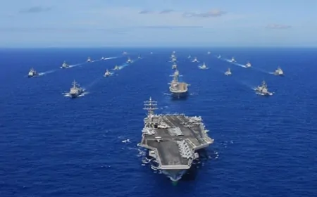 US-Iran में बढ़ा तनाव, मिडिल ईस्ट की ओर तेजी से बढ़ रहा अमेरीकी जंगी जहाज का बेड़ा