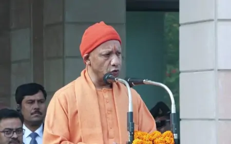 UP News : “कोई भी व्यक्ति कानून और संविधान से ऊपर नहीं” - गणतंत्र दिवस पर बोले CM योगी