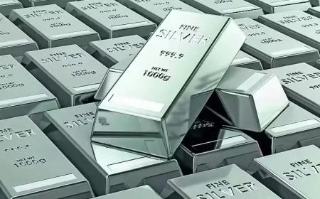 रॉकेट बने चांदी की कीमत हुई धड़ाम, वजह जानकर हर कोई हैरान!