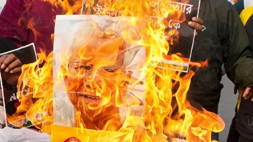 Bangladesh : एक और हिंदू को जिंदा जलाने की कोशिश, चाकुओं से गोदकर डाला पेट्रोल