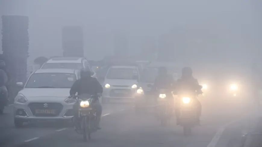 Delhi-NCR में कड़ाके की ठंड का कहर, तापमान 3 डिग्री तक गिरा, IMD ने जारी किया ऑरेंज अलर्ट