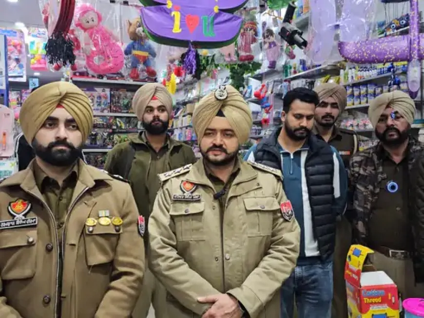 Punjab : चाइनीज मांझे से दो मौतों के बाद हरकत में लुधियाना पुलिस, छापेमारी के दौरान अवैध मांझे के 60 बंडल बरामद