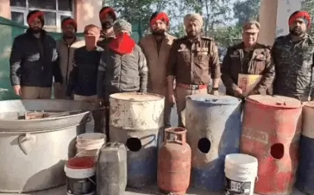 Punjab : जालंधर पुलिस का बड़ा एक्शन, अवैध मदिरा फैक्ट्री का पर्दाफाश, 10 हजार लीटर लाहन जब्त