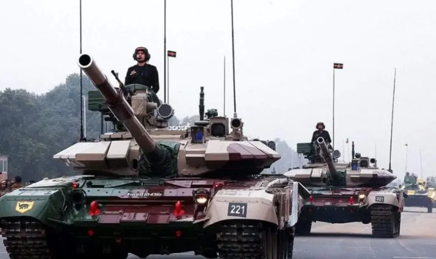 Union Budget 2026 : रक्षा क्षेत्र को बजट में मिला गिफ्ट, निर्मला सीतारमण ने ₹7.8 लाख करोड़ के खजाने को दी मंजूरी