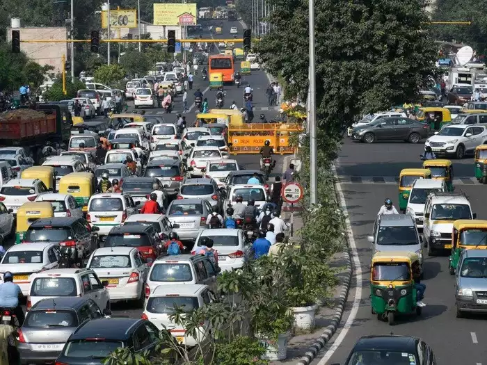 delhi traffic news