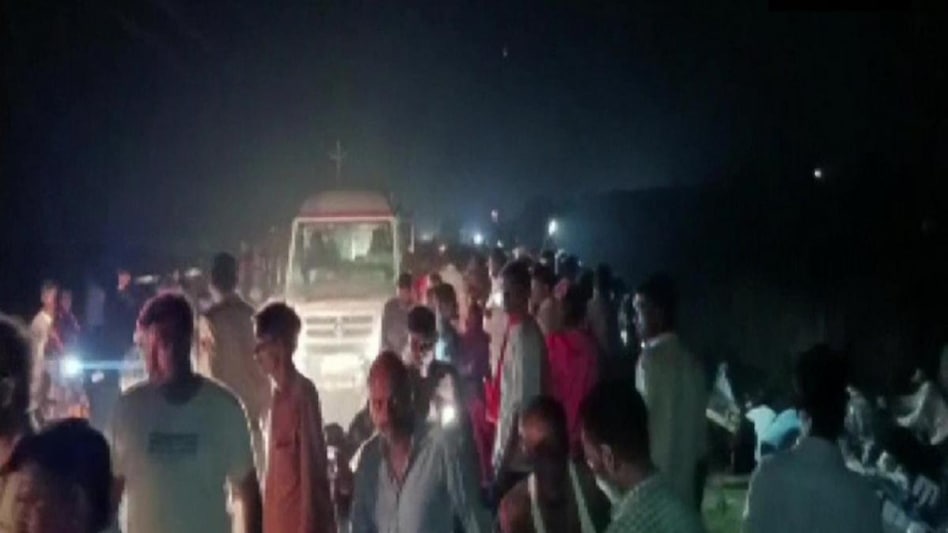 Kanpur Road Accident
