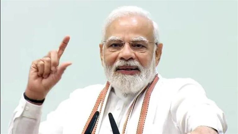भारत आज पूरे हौसले के साथ आतंकवाद को कुचल रहा है: प्रधानमंत्री मोदी