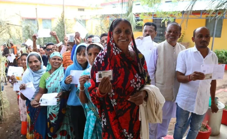 राजस्थान में मतदान शुरू, नेताओं ने अपनी-अपनी जीत का जताया भरोसा