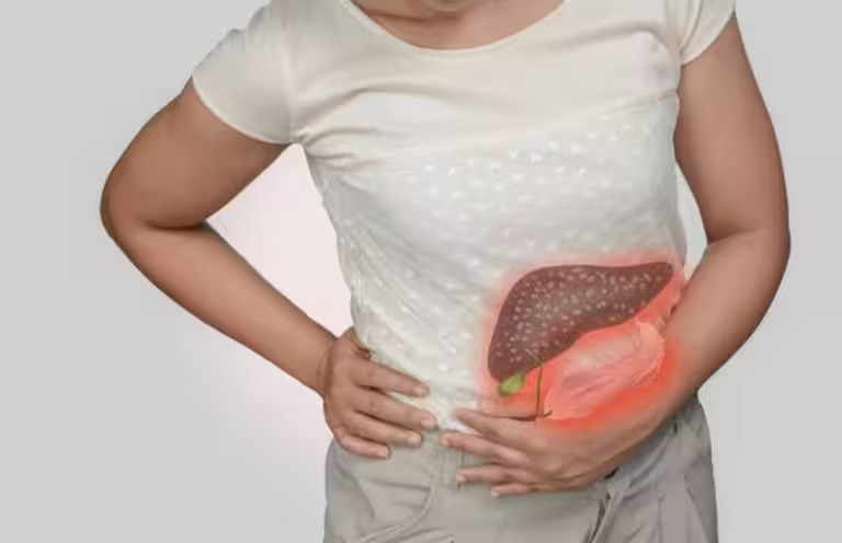 Fatty Liver Diet: अगर आप भी हैं फैटी लिवर की समस्या का शिकार, तो इन फ्रूट्स को करें अपनी डाइट में शामिल