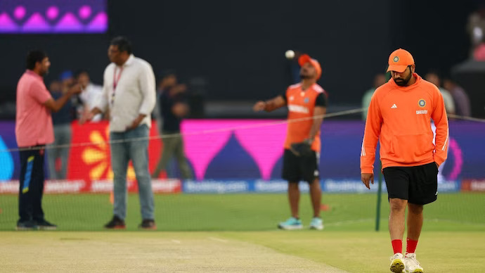 ICC ने भारत और ऑस्ट्रेलिया के बीच विश्व कप फाइनल के लिए नरेंद्र मोदी स्टेडियम की पिच को दी 'औसत' रेटिंग