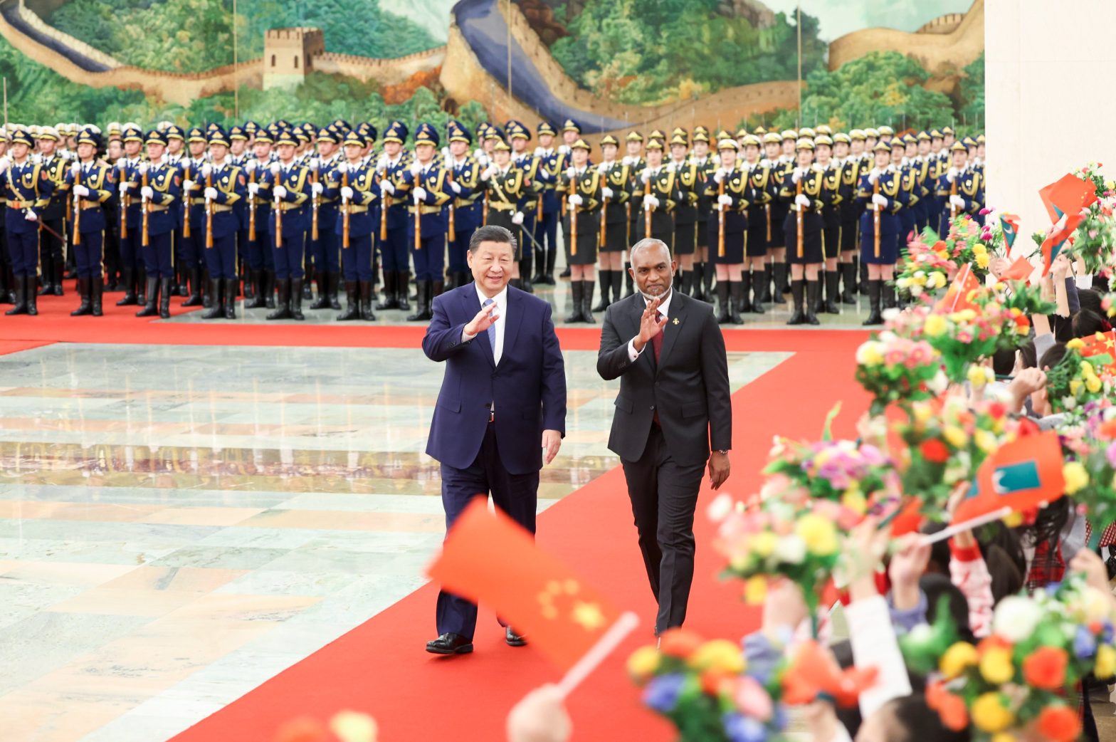 चीन के हाथों की 'कठपुतली' बन नाच रहे मालदीव के नए PM मुइज्जू, भारत से विवाद के बीच मालदीव निभा रहा चीन से याराना