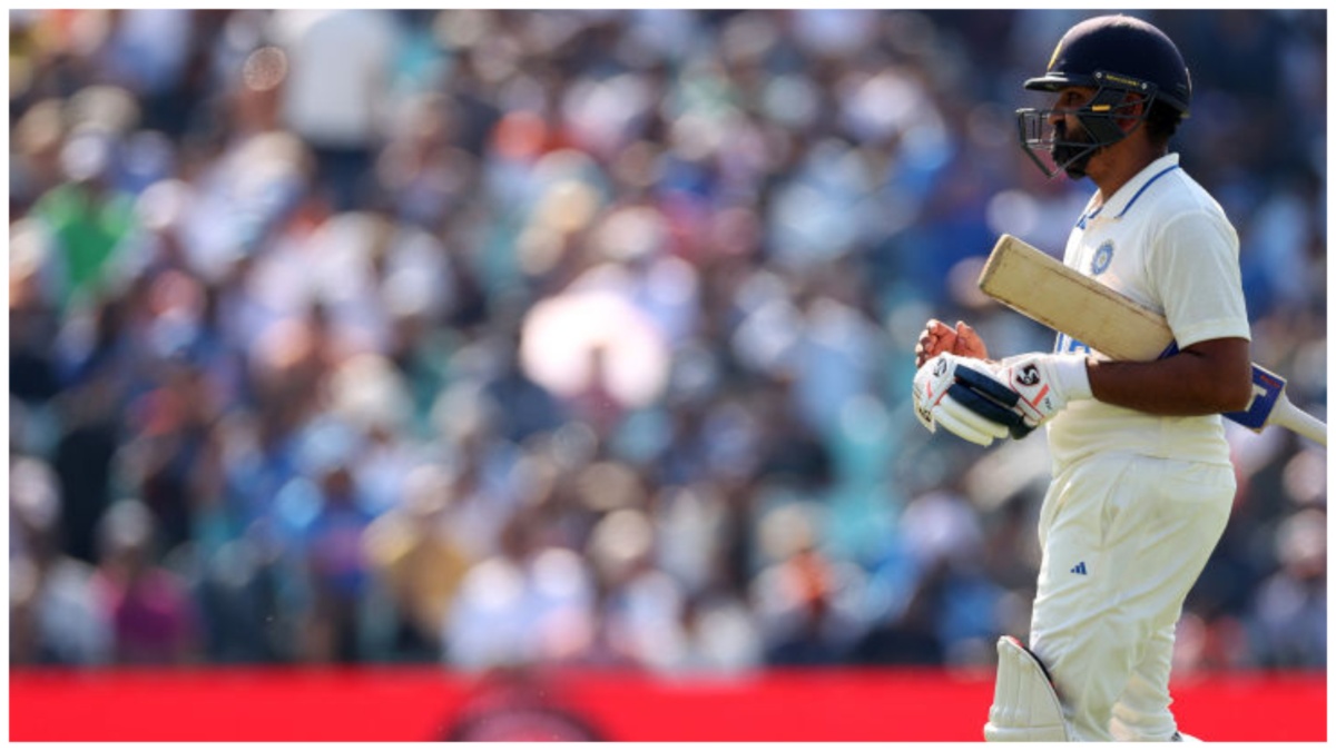 भारत को लगा चौथा झटका, रोहित शर्मा 131 रन बनाकर आउट