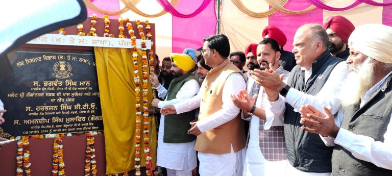 मंत्री हरभजन सिंह ईटीओ ने रक्षा सड़क सुदृढ़ीकरण परियोजना की रखी आधारशिला