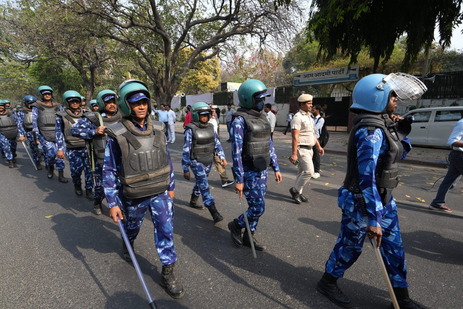‘आप’ के प्रदर्शन के मद्देनजर दिल्ली पुलिस ने बढ़ाई सुरक्षा