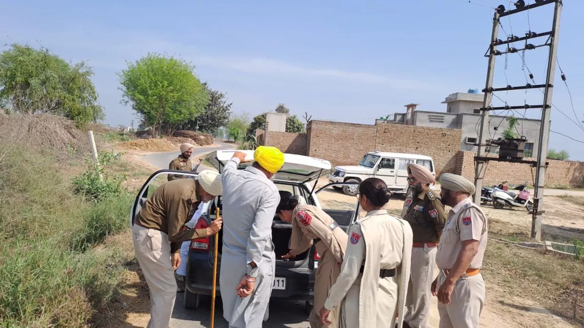 पंजाब पुलिस ने अवैध पदार्थों की तस्करी रोकने के लिए 10 सीमावर्ती जिलों के 220 प्रवेश बिंदुओं को किया सील