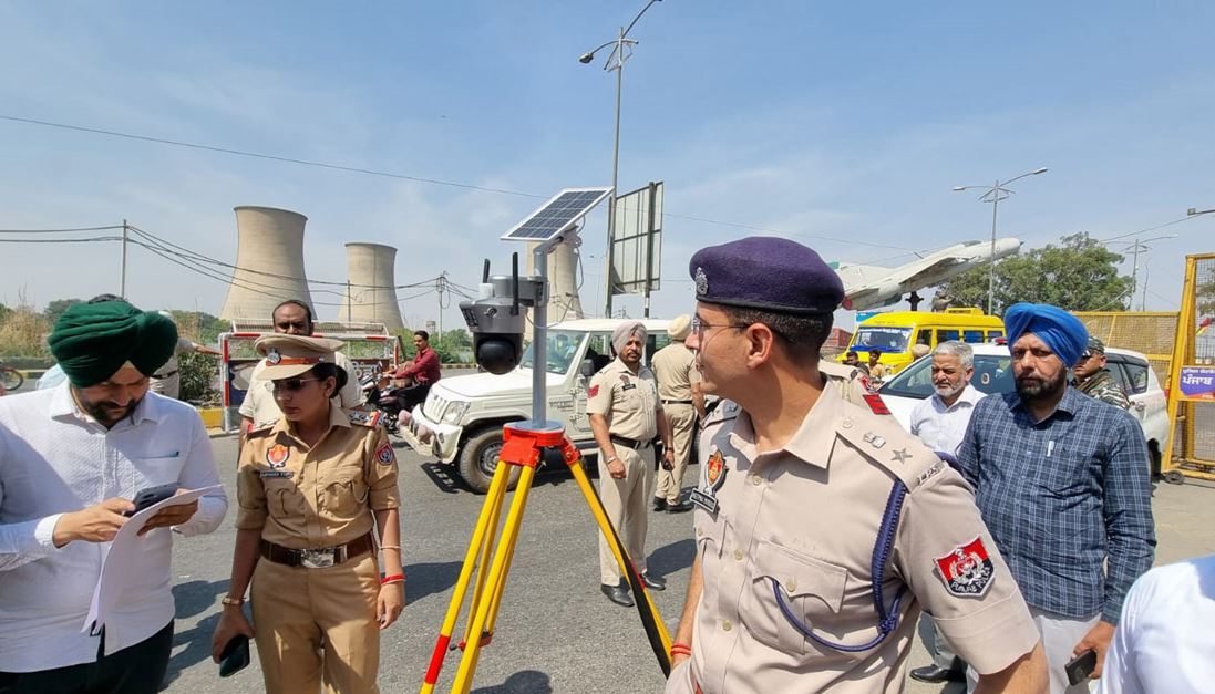 DGP गौरव यादव की देखरेख में बठिंडा पुलिस हुई हाईटेक, पोर्टेबल Wi-Fi और पीटीजेड CCTV कैमरे लॉन्च