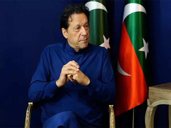 pakistan-imran-khan-writes-letter-to-chief-justice-isa-demanding-punishment-for-subverters-of-constitution