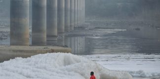 Delhi : यमुना में 3 गुना बढ़ा अमोनिया का स्तर, कई इलाकों में वॉटर सप्लाई बाधित