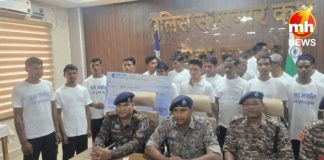 सुकमा जिले में सुरक्षाबलों के हाथ लगी बड़ी कामयाबी, 22 नक्सलियों ने किया सरेंडर Sukma district