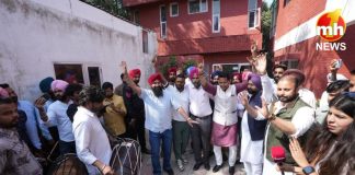 AAP पंजाब ने अरविंद केजरीवाल और अन्य नेताओं के हक में अदालत के फैसले का चंडीगढ़ में मनाया जश्न Arvind Kejriwal