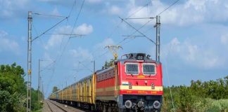 ट्रेन से सफर करने वालों के लिए बड़ी खबर, 1 मार्च से रेलवे के बदल जाएंगे ये नियम RailOne