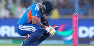 दक्षिण अफ्रीका से हार के बाद टीम इंडिया की राह मुश्किल, सेमीफाइनल की उम्मीद बरकरार